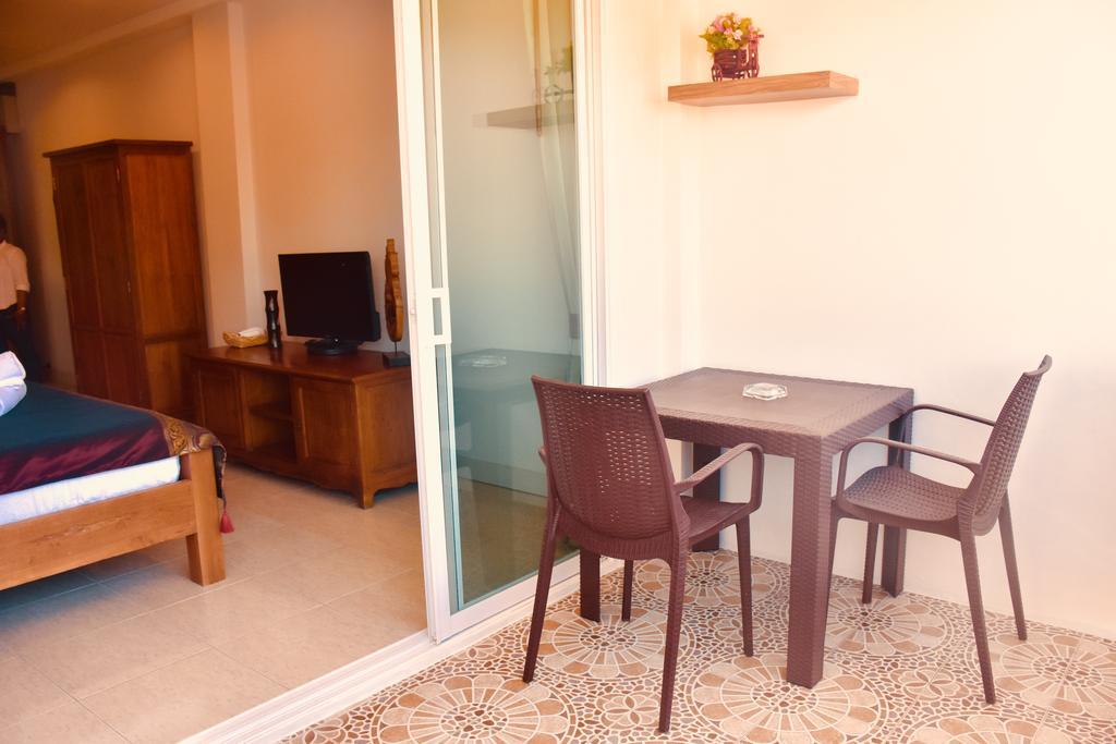 Baan Rosa Bangtao Beach Bang Tao Beach  Eksteriør billede